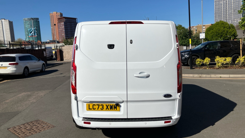 Ford Transit Custom 300 L1 Diesel Fwd 2.0 EcoBlue 130ps Low Roof Limited Van